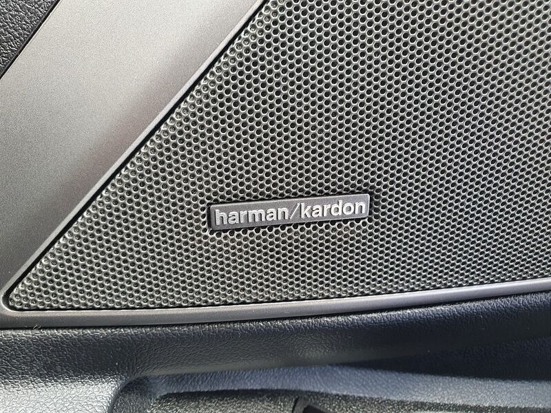 More views of BMW 3-Series