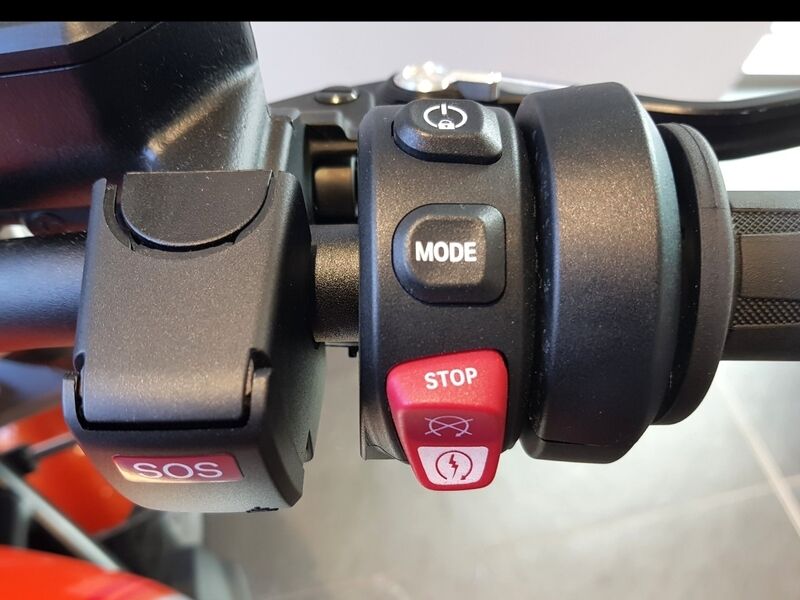 More views of BMW R12