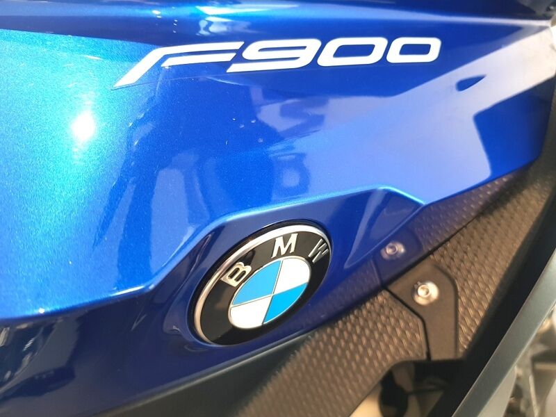 More views of BMW F 900 XR