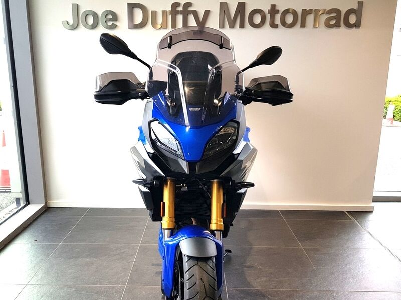 More views of BMW F 900 XR