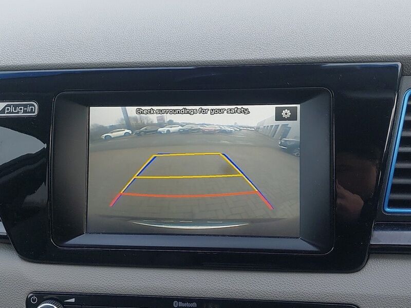 More views of Kia Niro