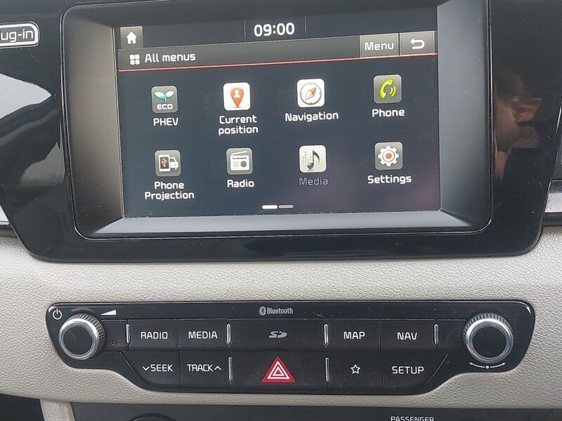 More views of Kia Niro