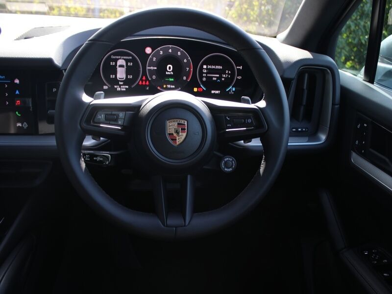 More views of Porsche Cayenne