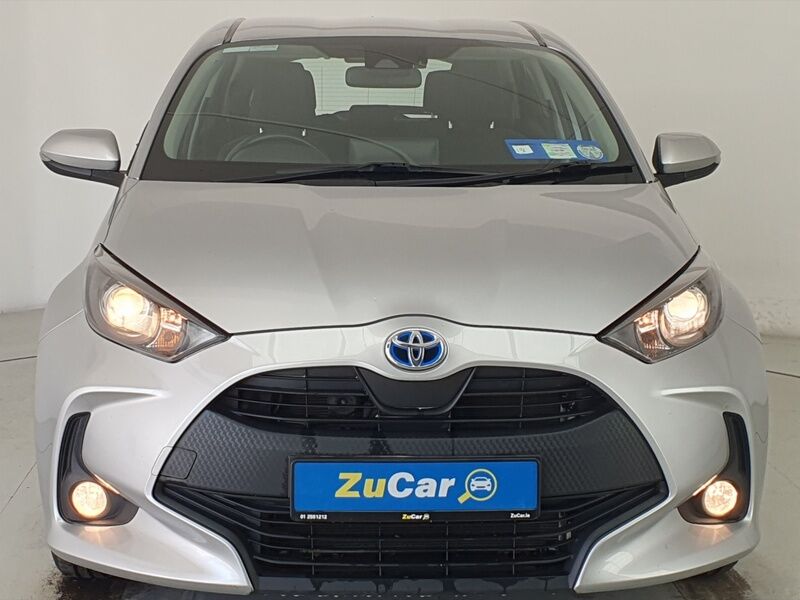 More views of Toyota Yaris