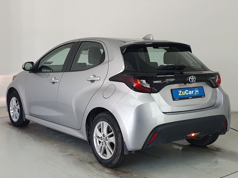 More views of Toyota Yaris