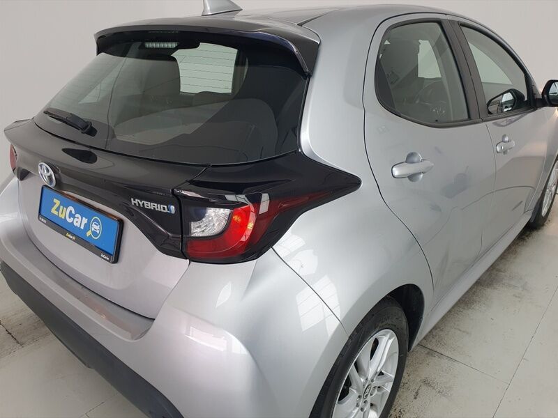 More views of Toyota Yaris