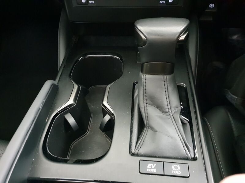 More views of Lexus ES