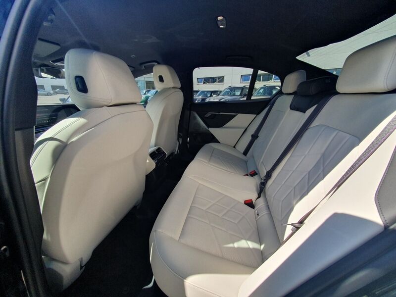 More views of BMW 5-Series