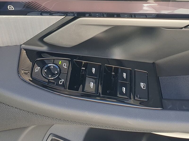 More views of BMW 5-Series