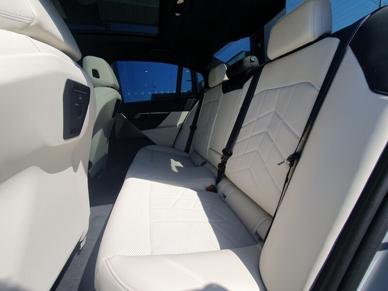 More views of BMW 5-Series