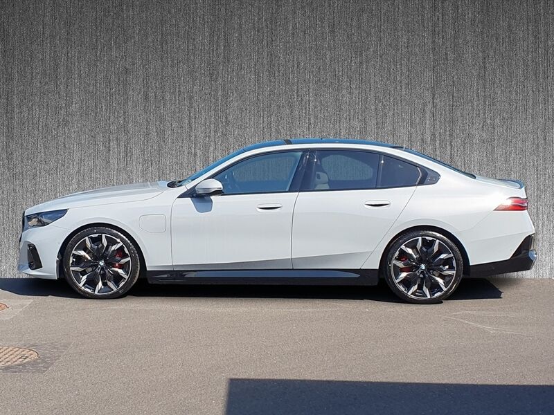 More views of BMW 5-Series