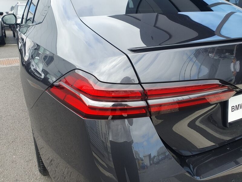 More views of BMW 5-Series