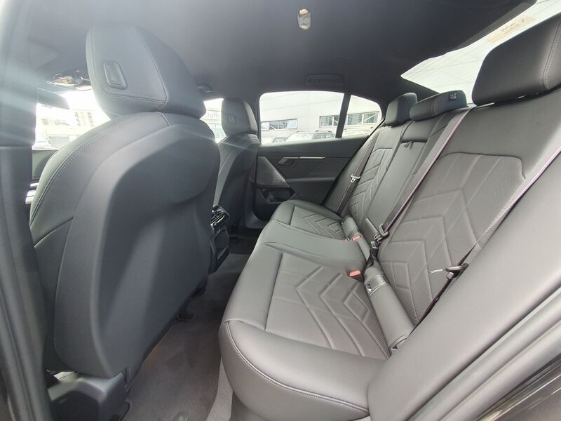 More views of BMW 5-Series