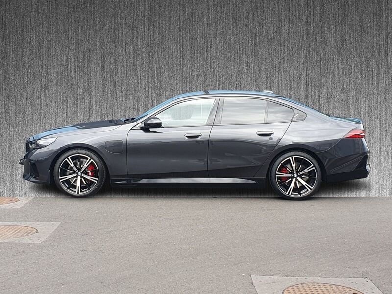 More views of BMW 5-Series
