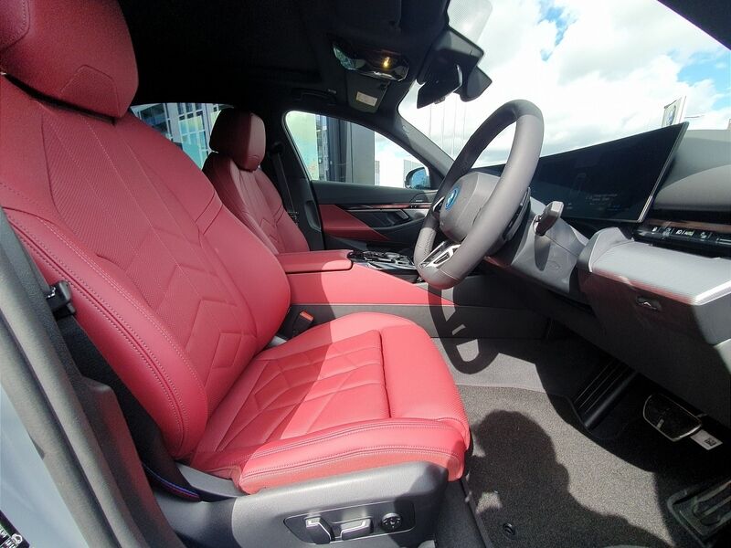 More views of BMW 5-Series