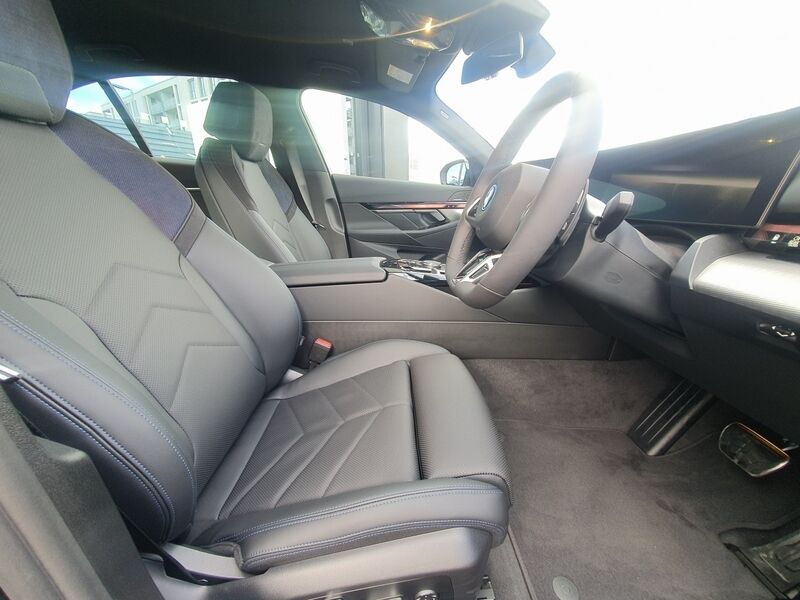 More views of BMW 5-Series