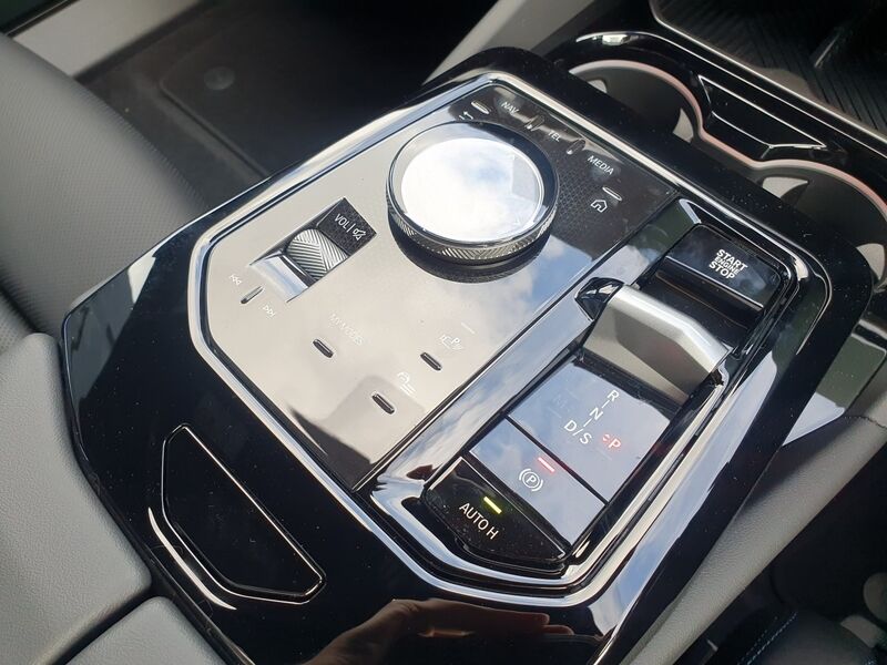 More views of BMW 5-Series