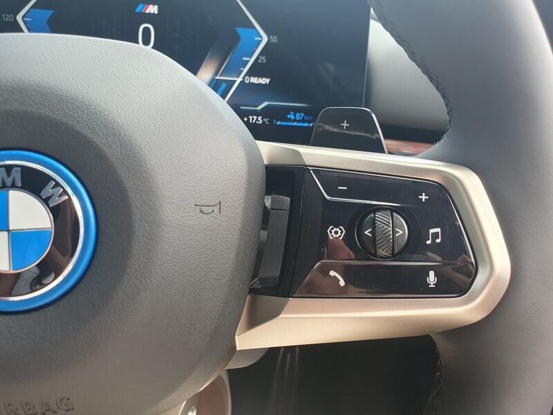 More views of BMW 5-Series