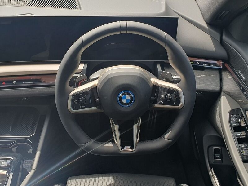 More views of BMW 5-Series
