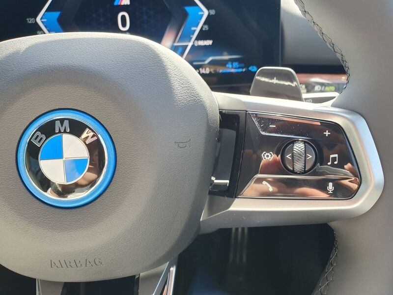 More views of BMW 5-Series