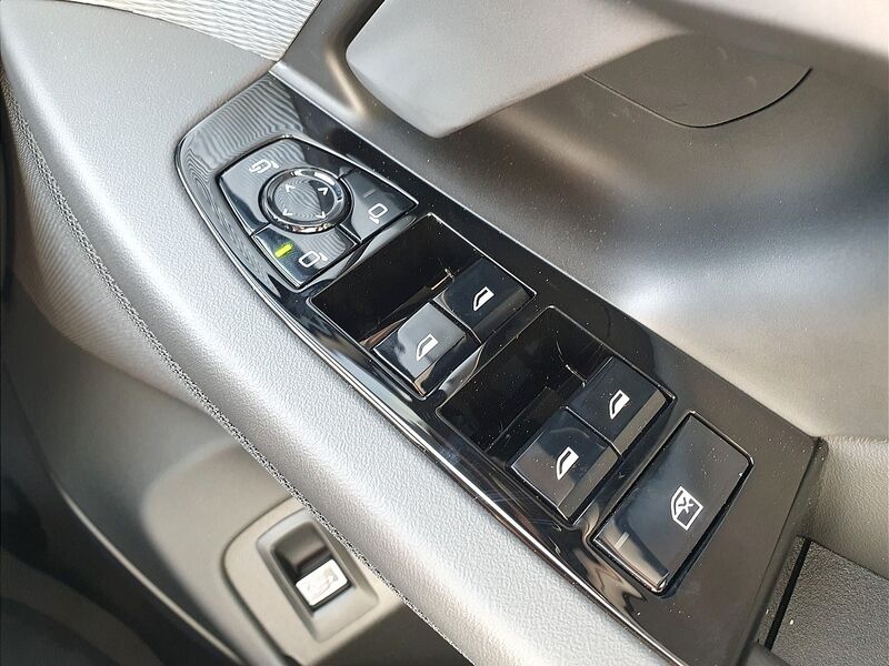 More views of BMW 5-Series