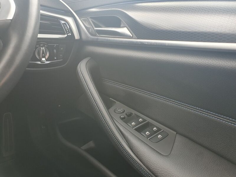 More views of BMW 5-Series