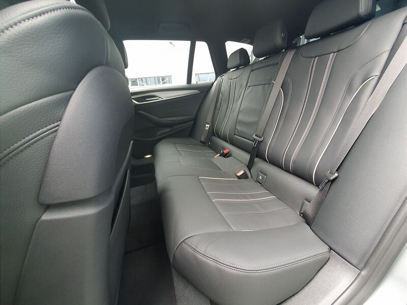 More views of BMW 5-Series