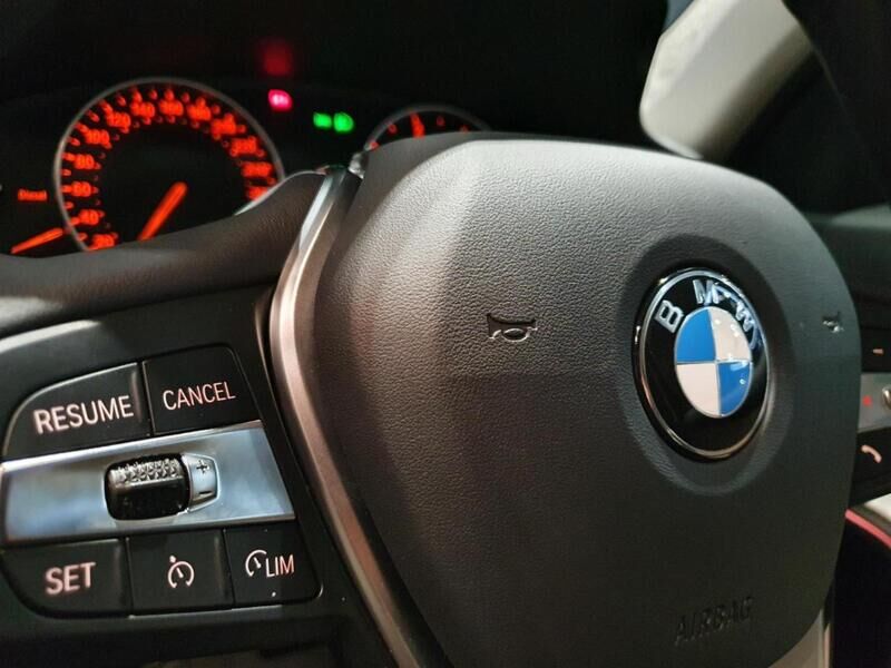 More views of BMW 3-Series