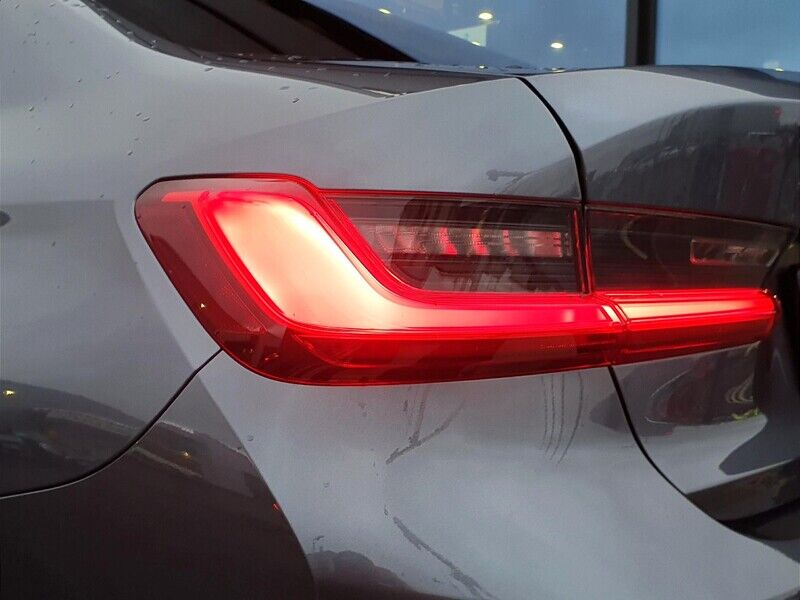 More views of BMW 3-Series