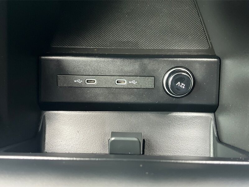 More views of Audi Q4 e-tron