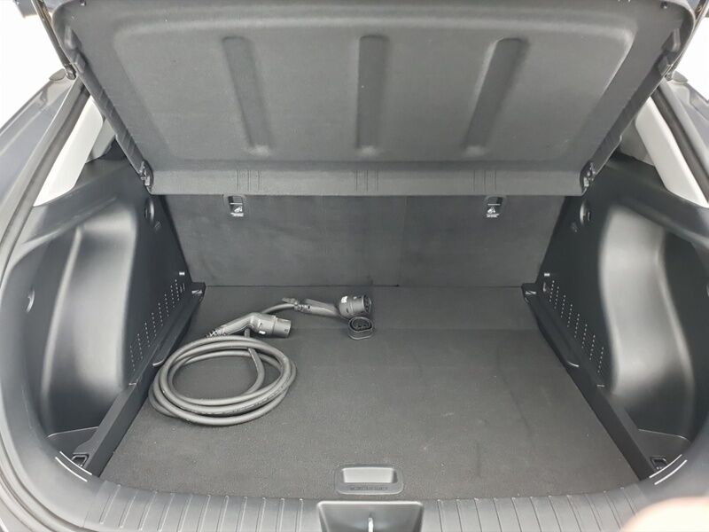 More views of Hyundai KONA