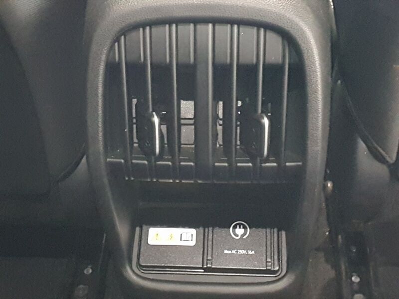 More views of Hyundai KONA