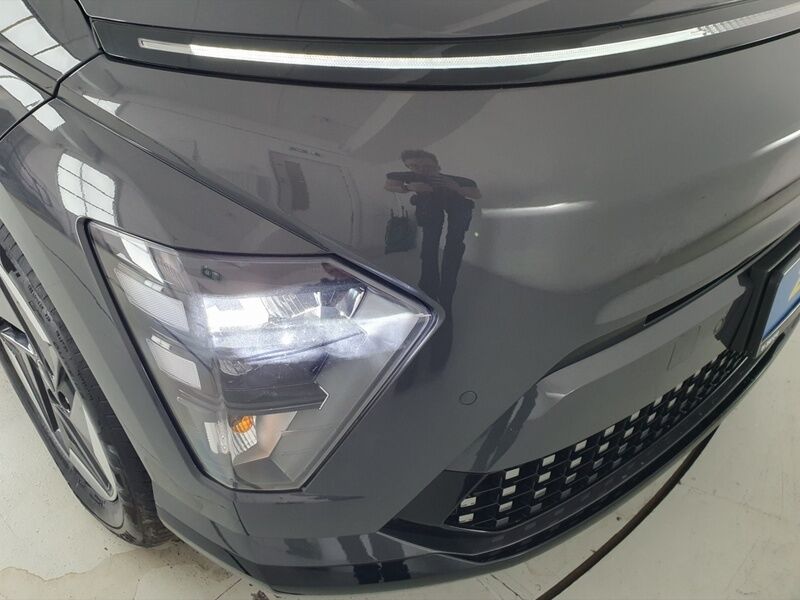 More views of Hyundai KONA