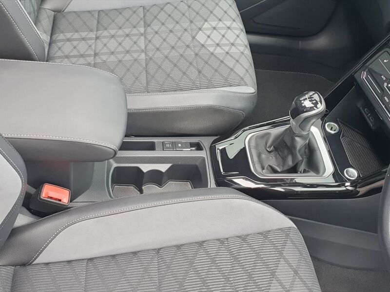 More views of Volkswagen T-Roc