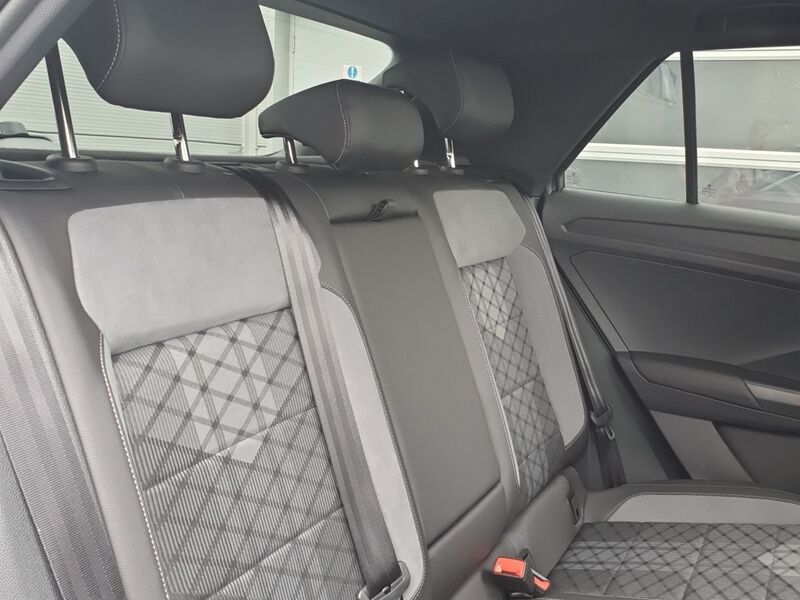 More views of Volkswagen T-Roc