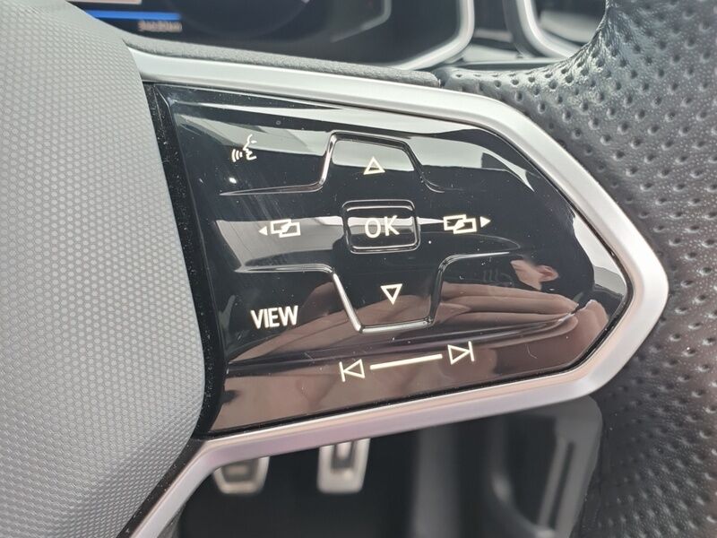 More views of Volkswagen T-Roc