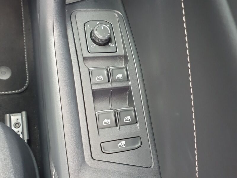 More views of Volkswagen T-Roc