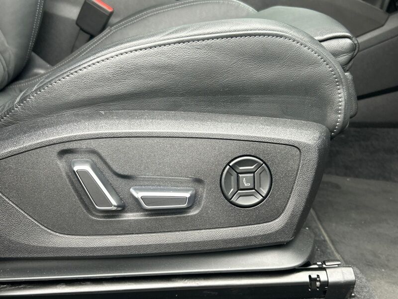 More views of Audi Q6 e-tron