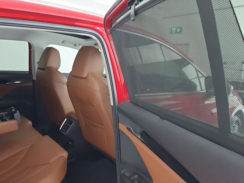 More views of Skoda Enyaq