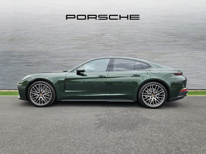 More views of Porsche Panamera