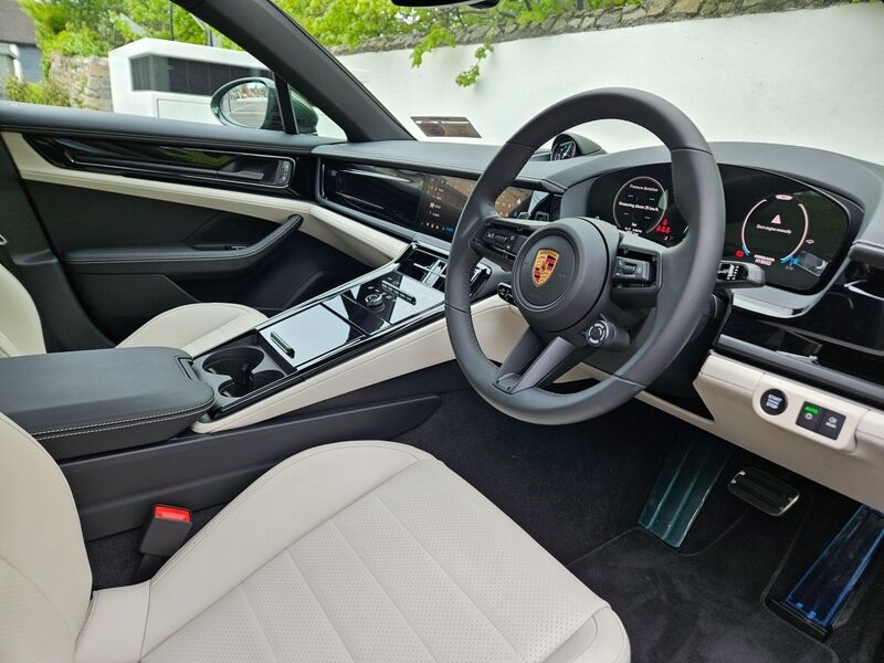 More views of Porsche Panamera