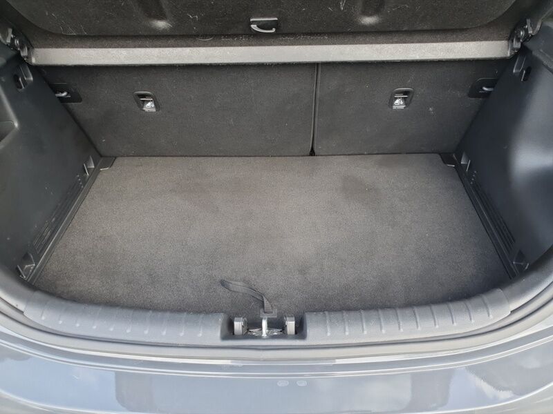 More views of Kia Rio