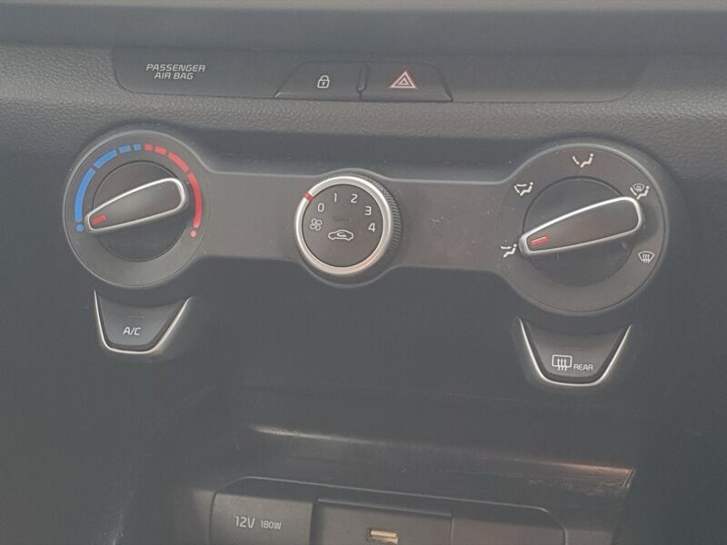 More views of Kia Rio