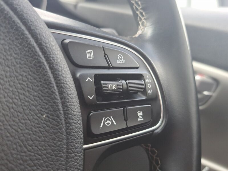 More views of Kia e-Niro