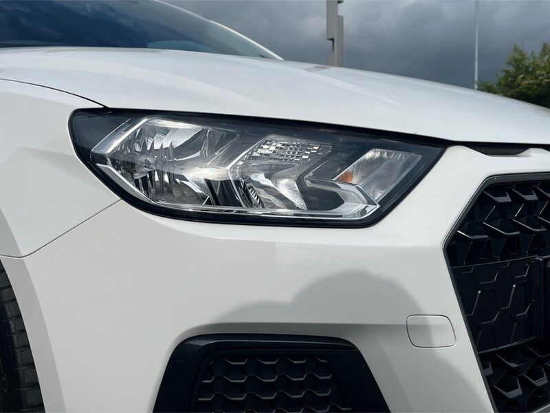 More views of Audi A1