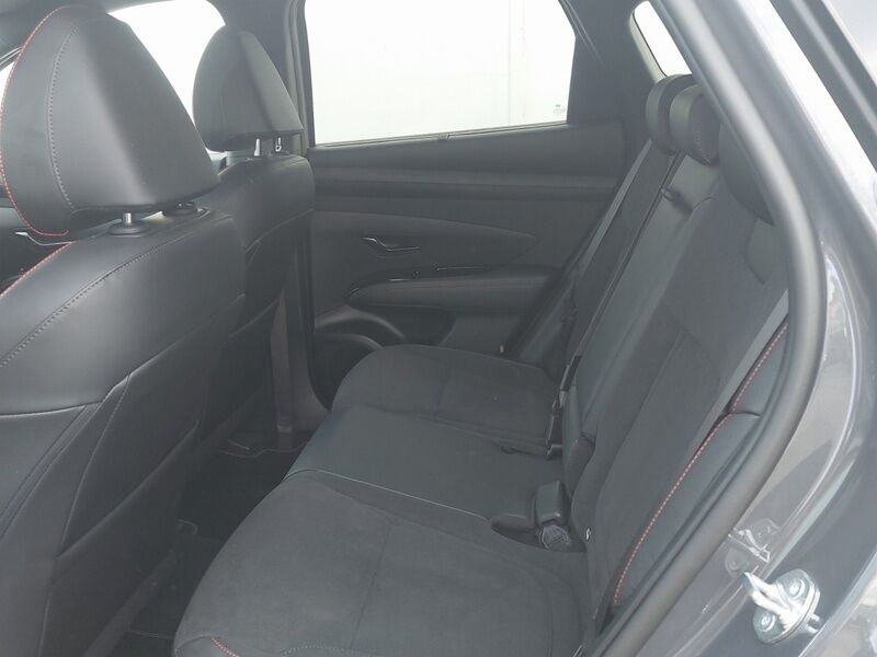 More views of Hyundai Tucson