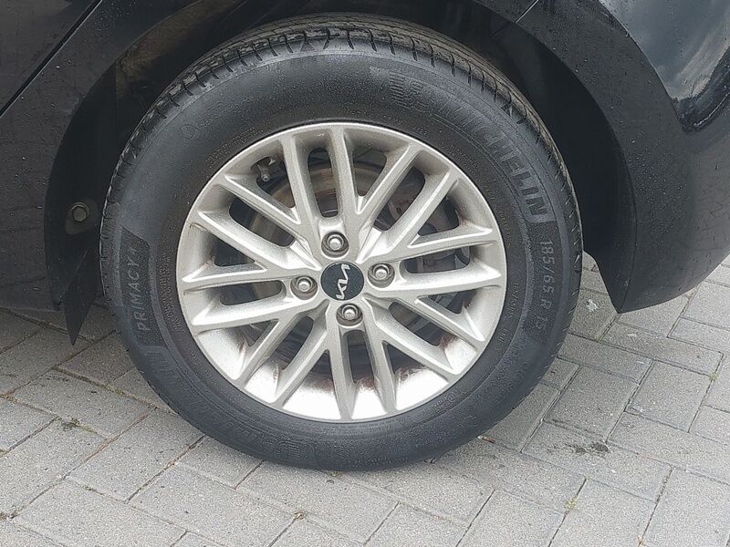 More views of Kia Rio