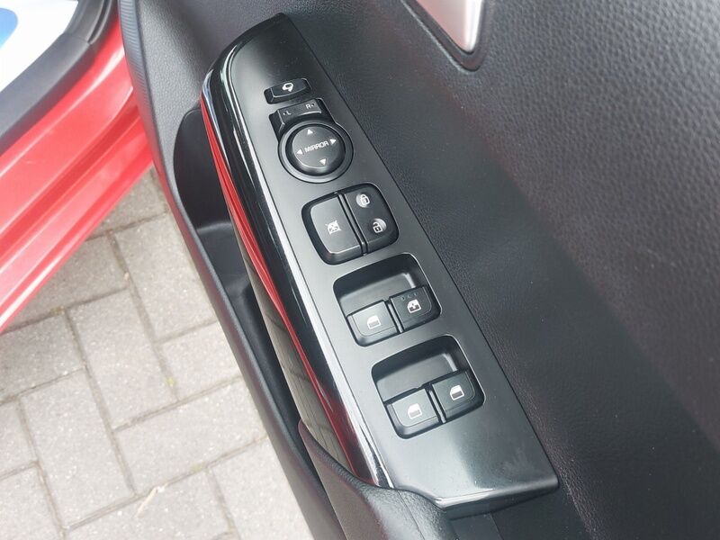 More views of Kia Picanto