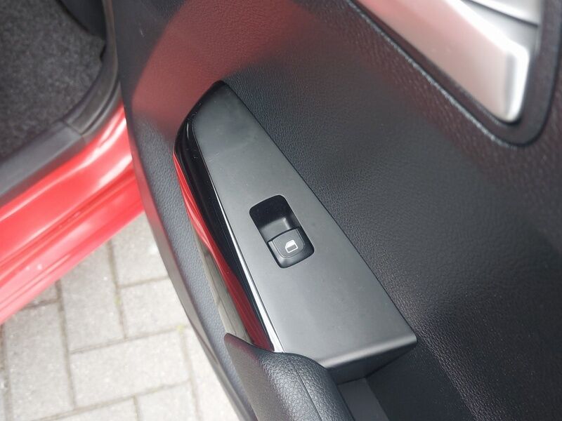 More views of Kia Picanto