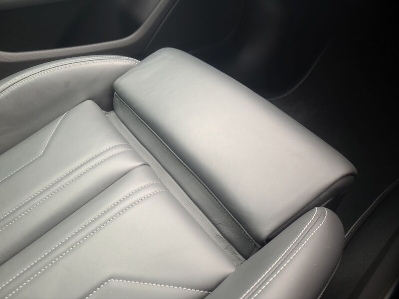 More views of Audi A6